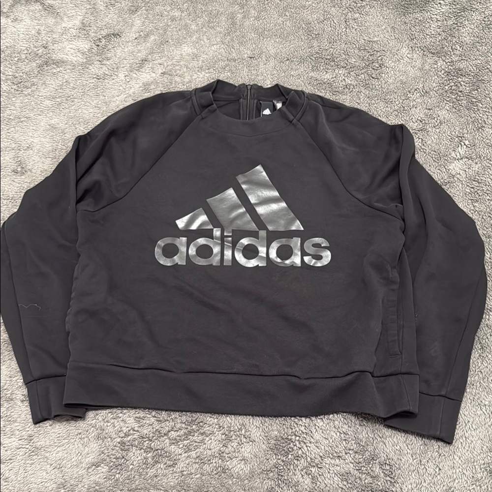 Adidas Black Sweatshirt Classic Logo Athletic Style